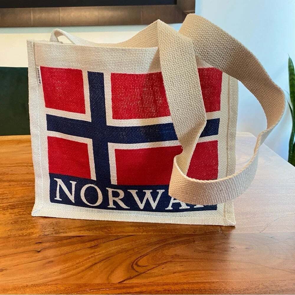 Norway ๐ณ๐ด Woven Burlap Tote Bag - Picture 7 of 15